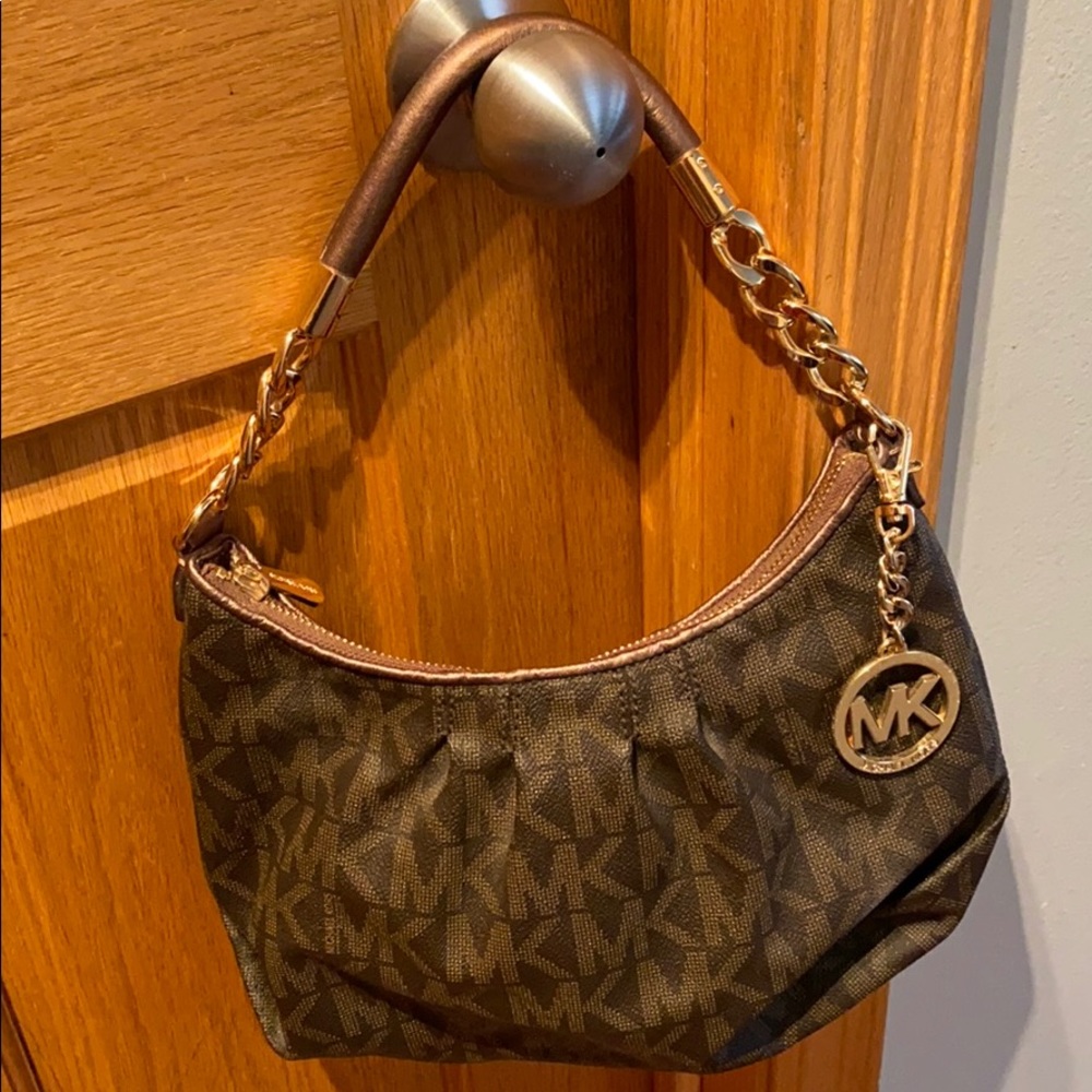 Michael Kors small signature hobo bag